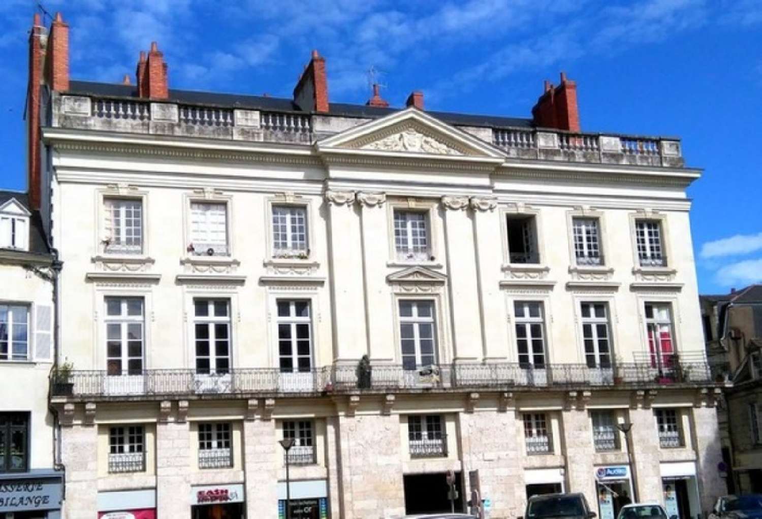  à vendre appartement Saumur Maine-et-Loire 1