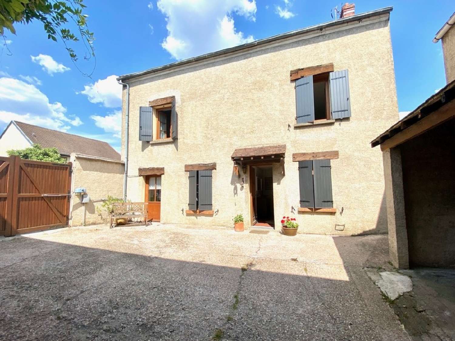  for sale village house Issou Yvelines 4