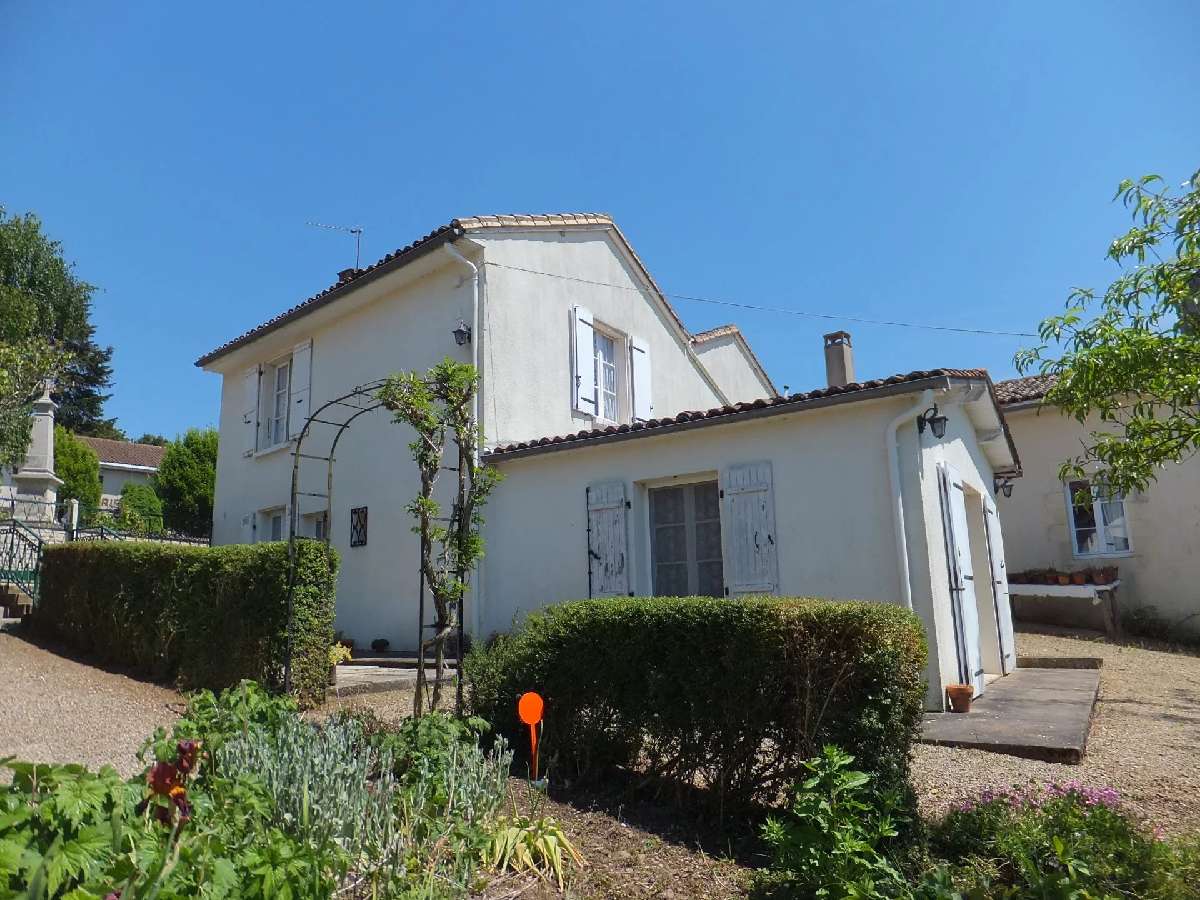  for sale house Londigny Charente 1