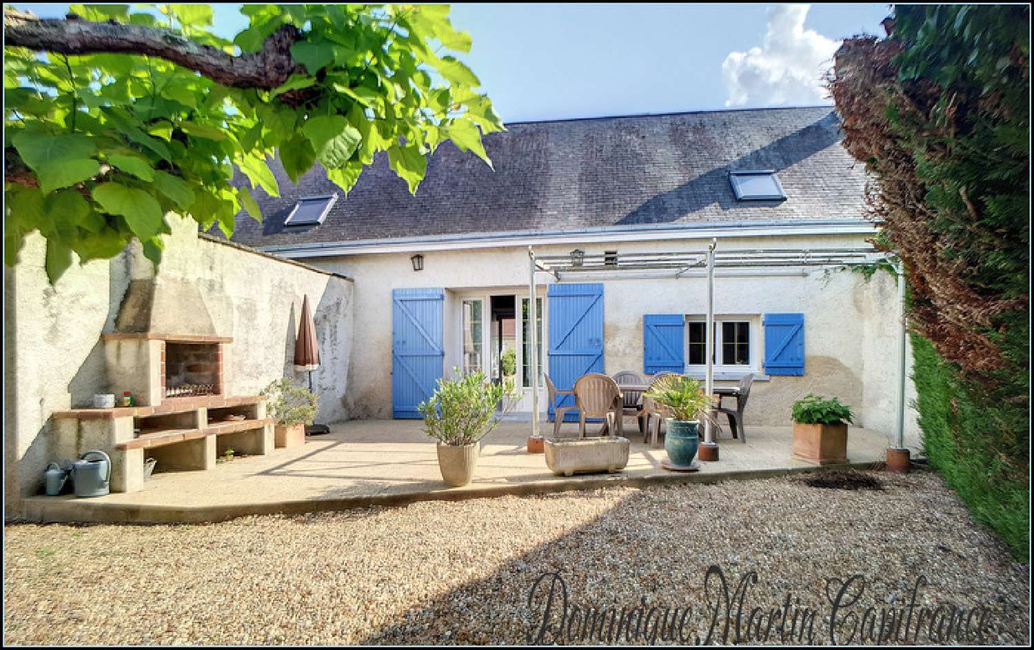  à vendre maison La Chartre-sur-le-Loir Sarthe 1