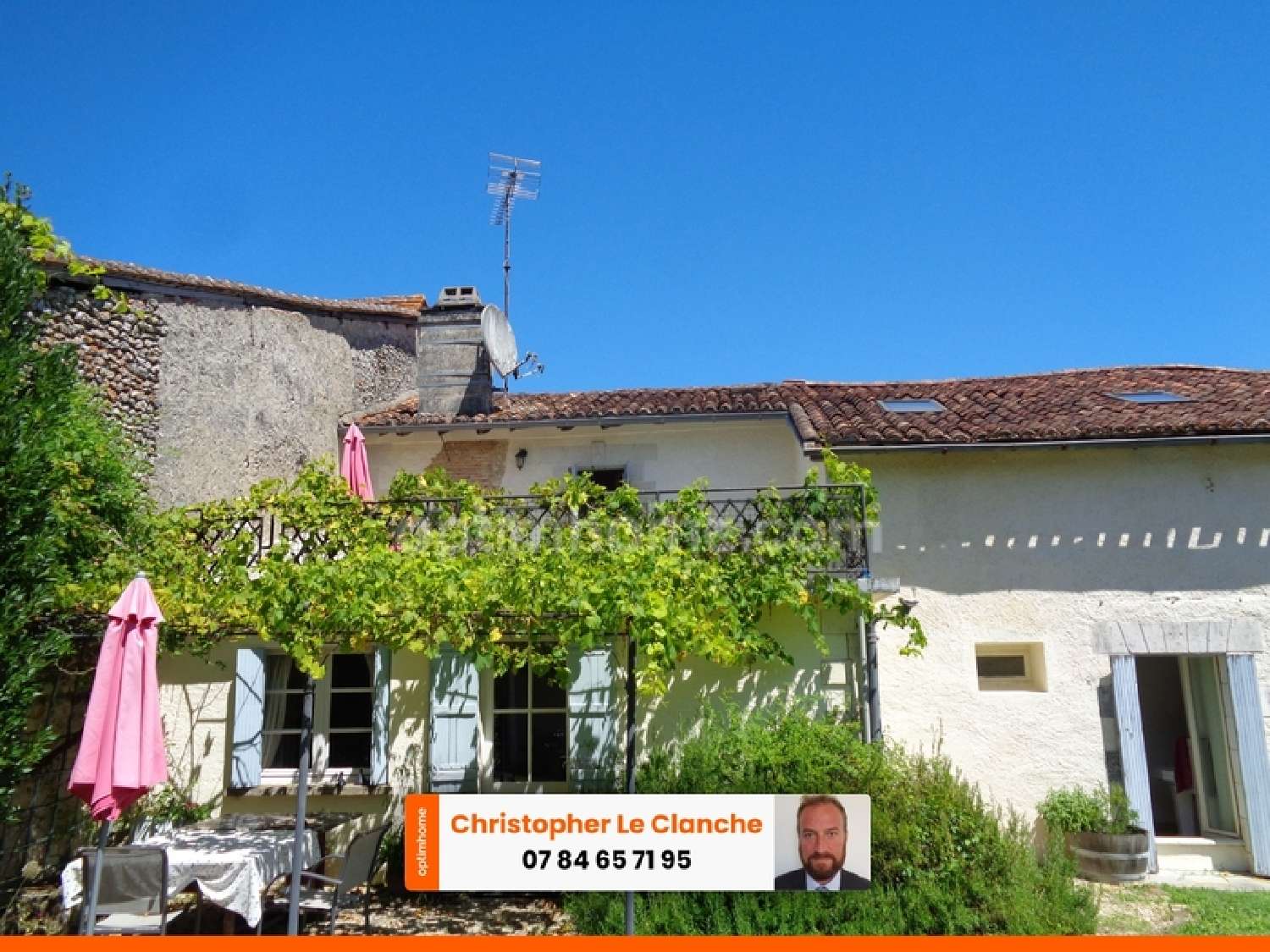  à vendre maison de village Pillac Charente 1