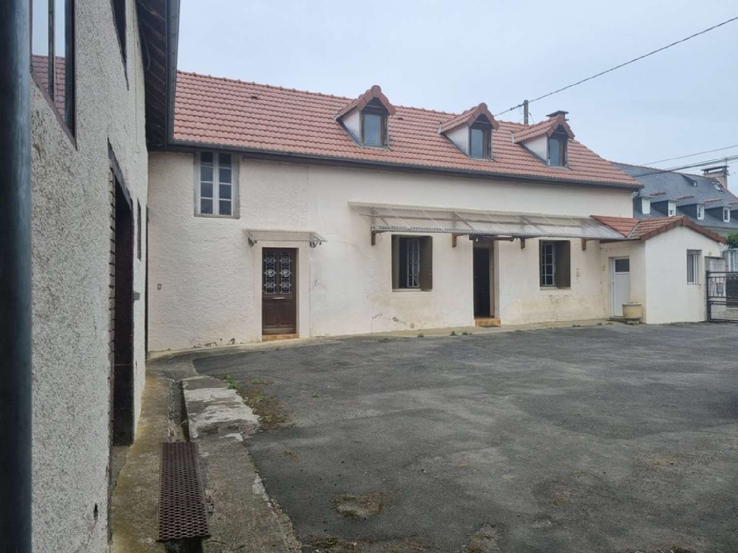  à vendre maison de village Allier Hautes-Pyrénées 1
