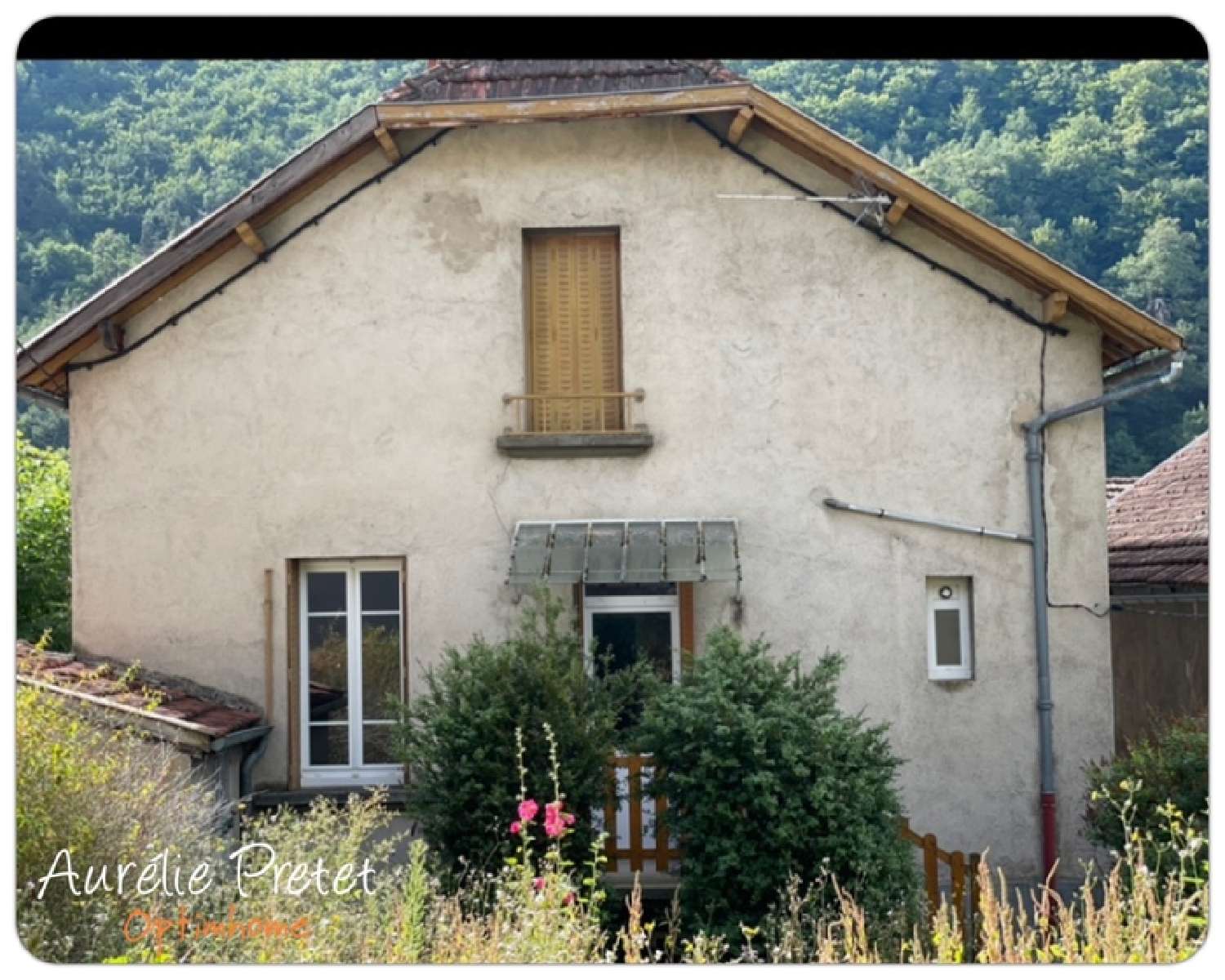  te koop dorpshuis Ferrières-Saint-Mary Cantal 3