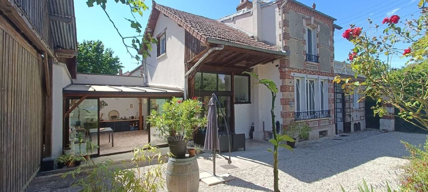  à vendre maison bourgeoise Provins Seine-et-Marne 1