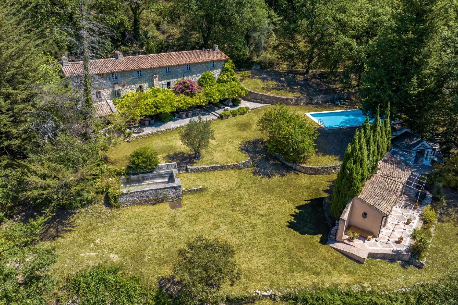  à vendre villa Châteauneuf-Grasse Alpes-Maritimes 7