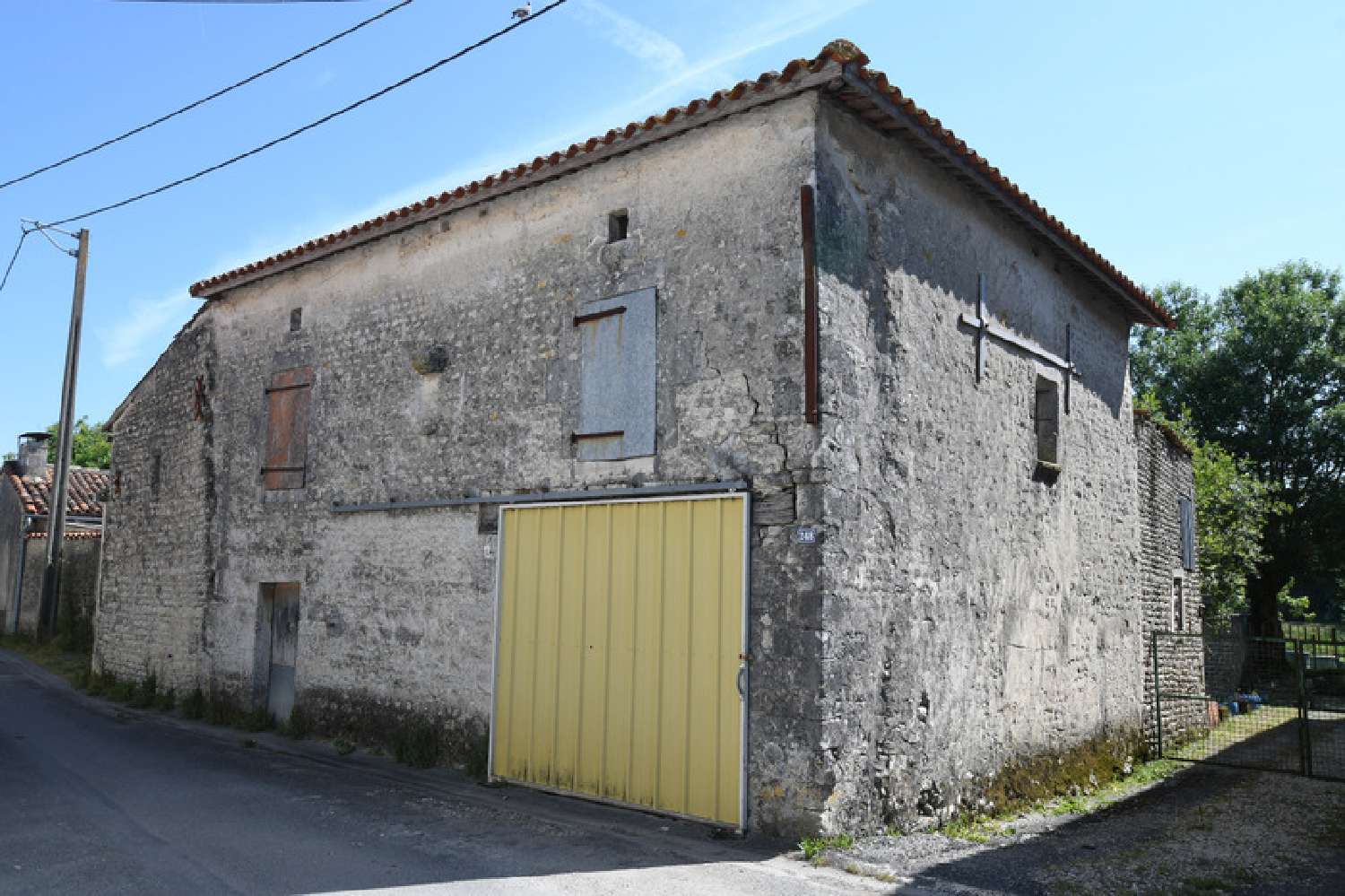  for sale barn Gourville Charente 1