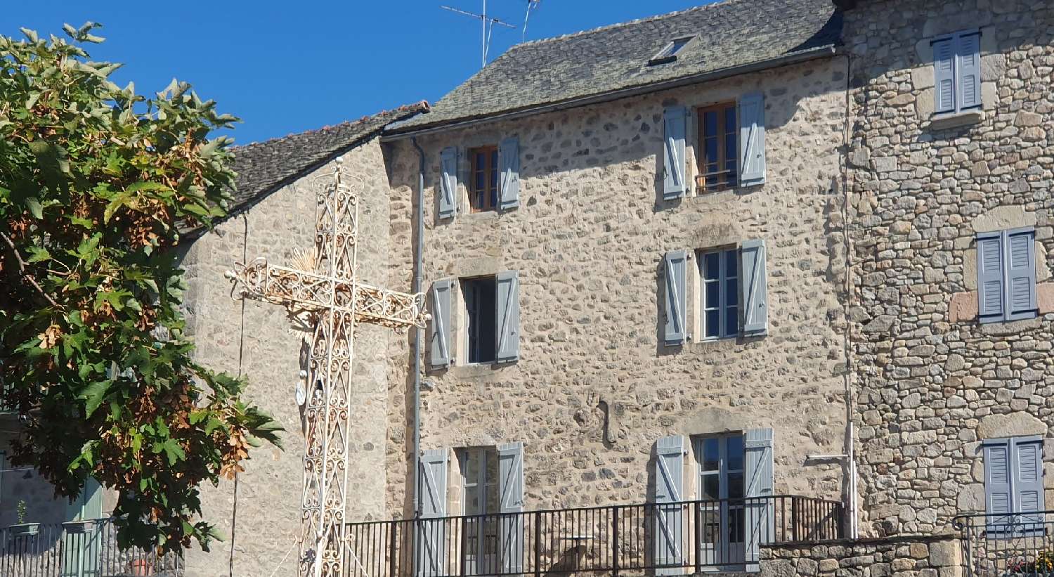  for sale house Vabre-Tizac Aveyron 1