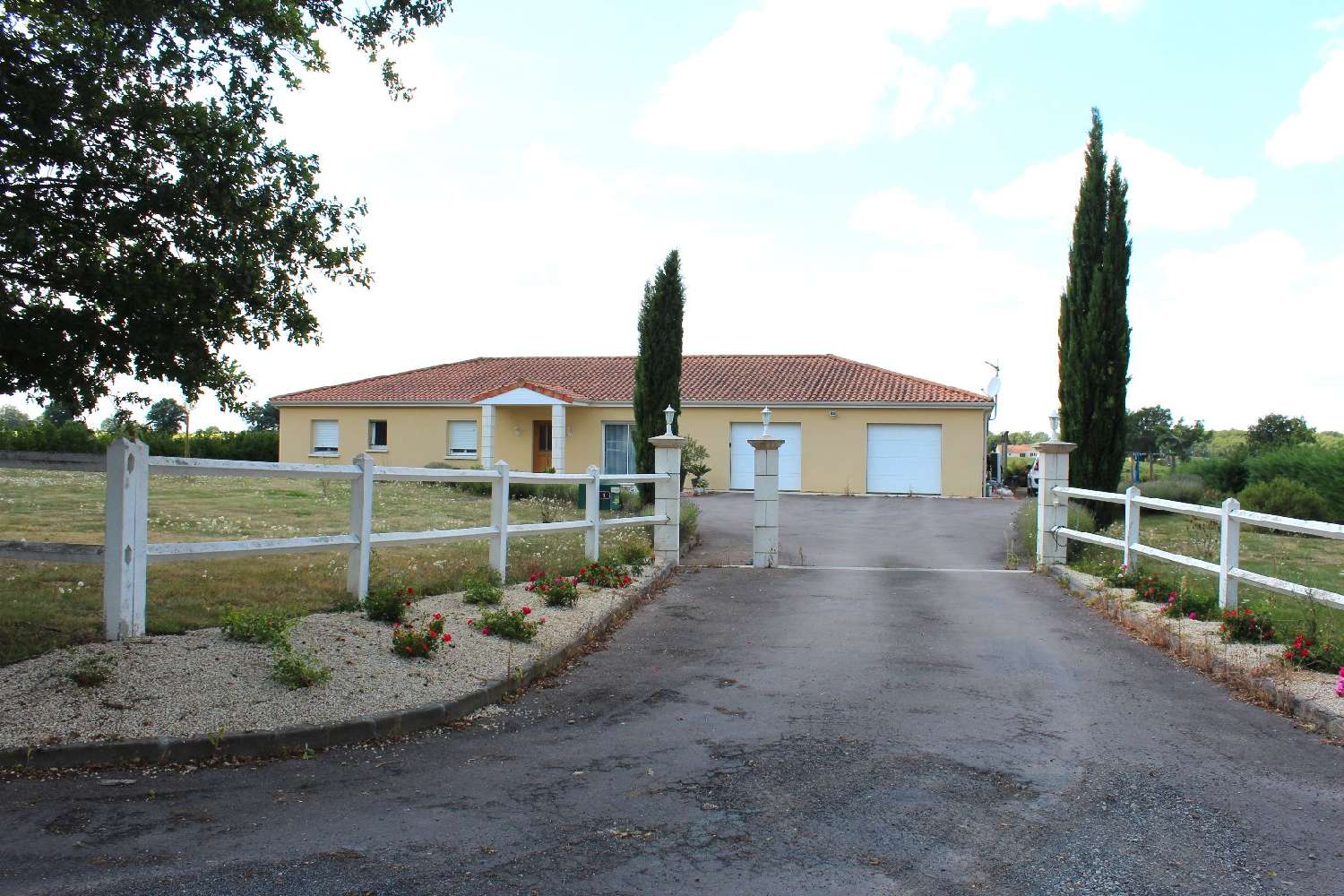  for sale house Lessac Charente 1