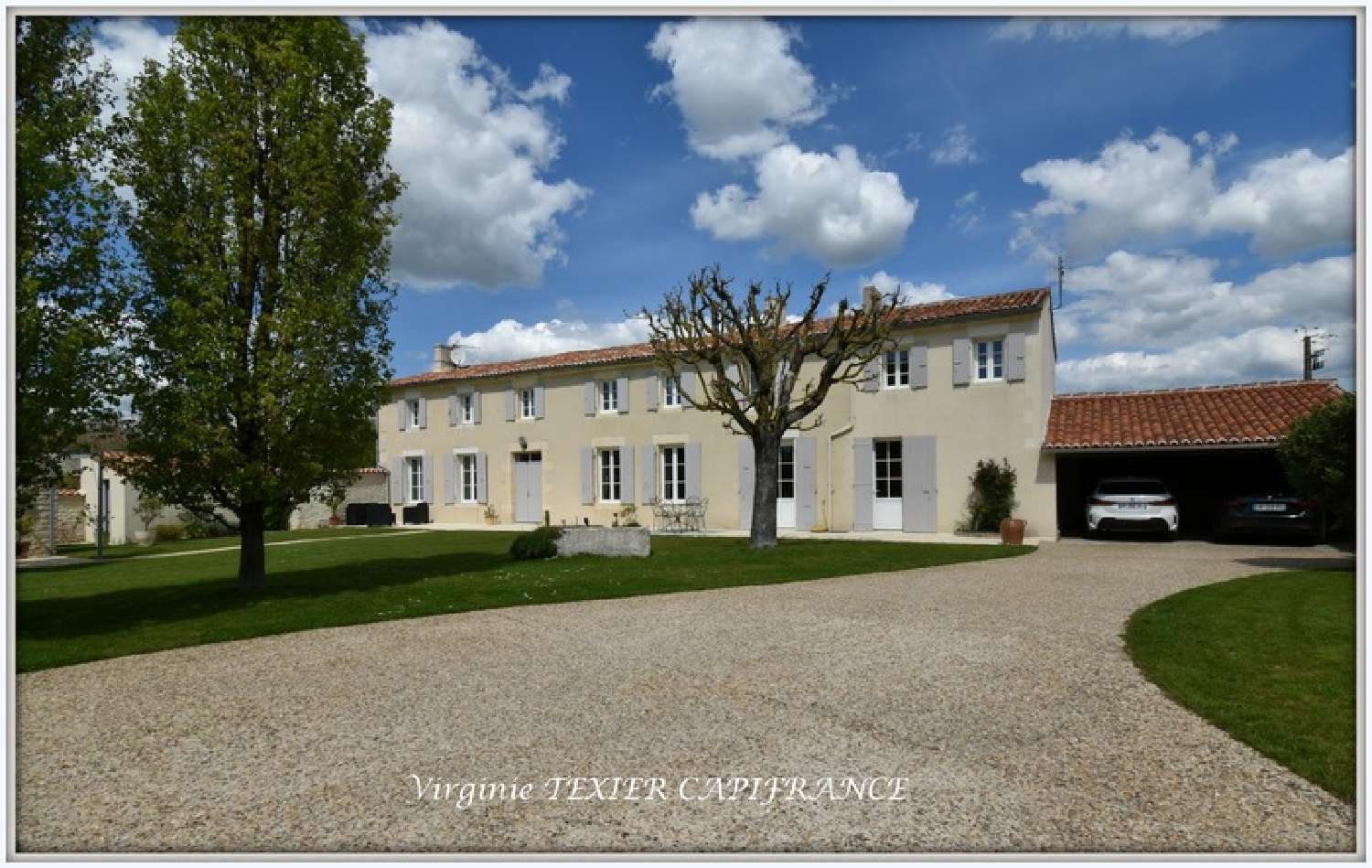  te koop boerderij Saint-Jean-d'Angély Charente-Maritime 1