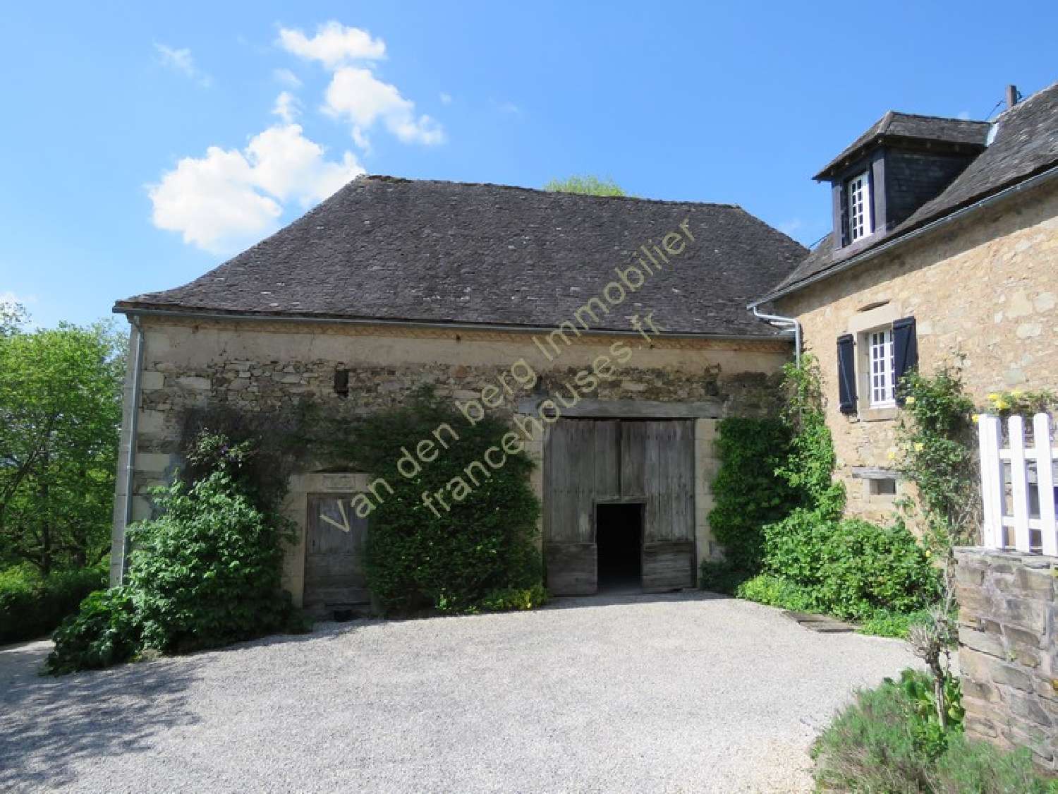  à vendre maison Rosiers-de-Juillac Corrèze 3