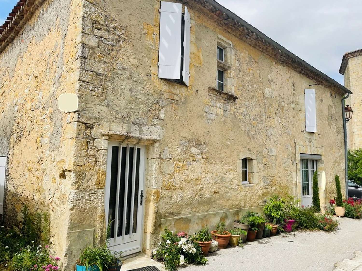  for sale village house Lectoure Gers 1