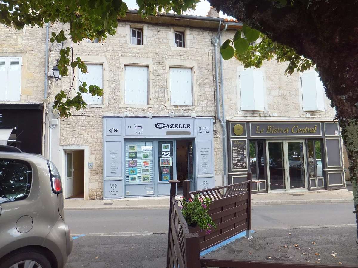 te koop huis Ruffec Charente 3