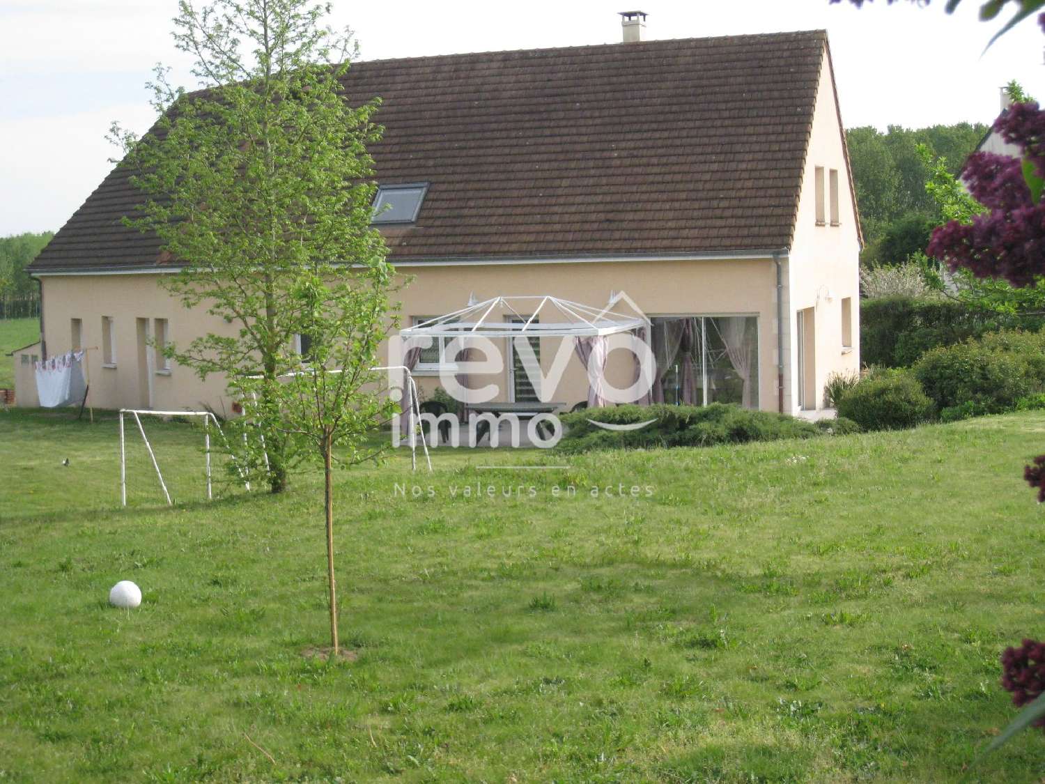  à vendre maison Laigné-en-Belin Sarthe 1
