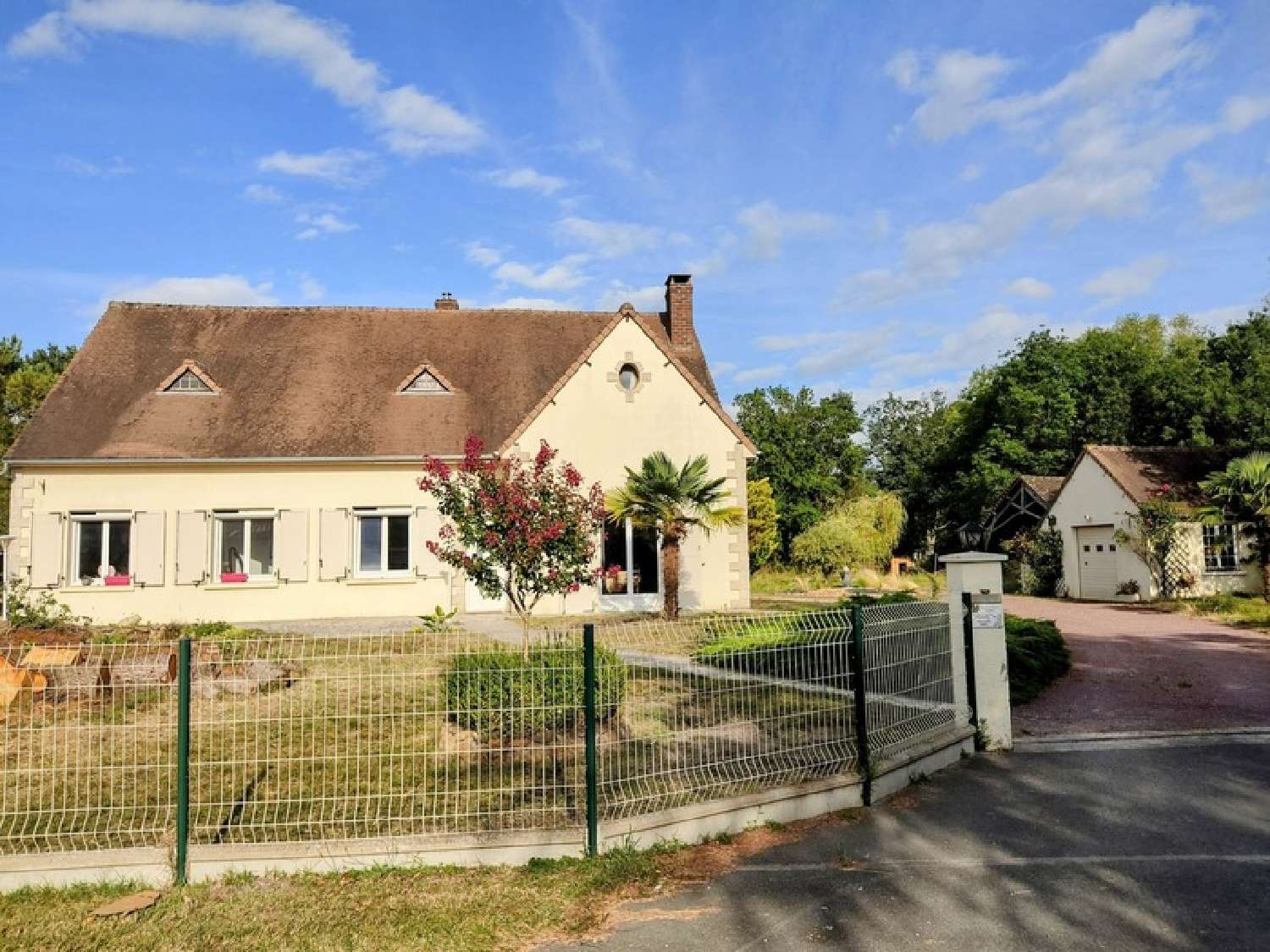  for sale house Aubigné-Racan Sarthe 1