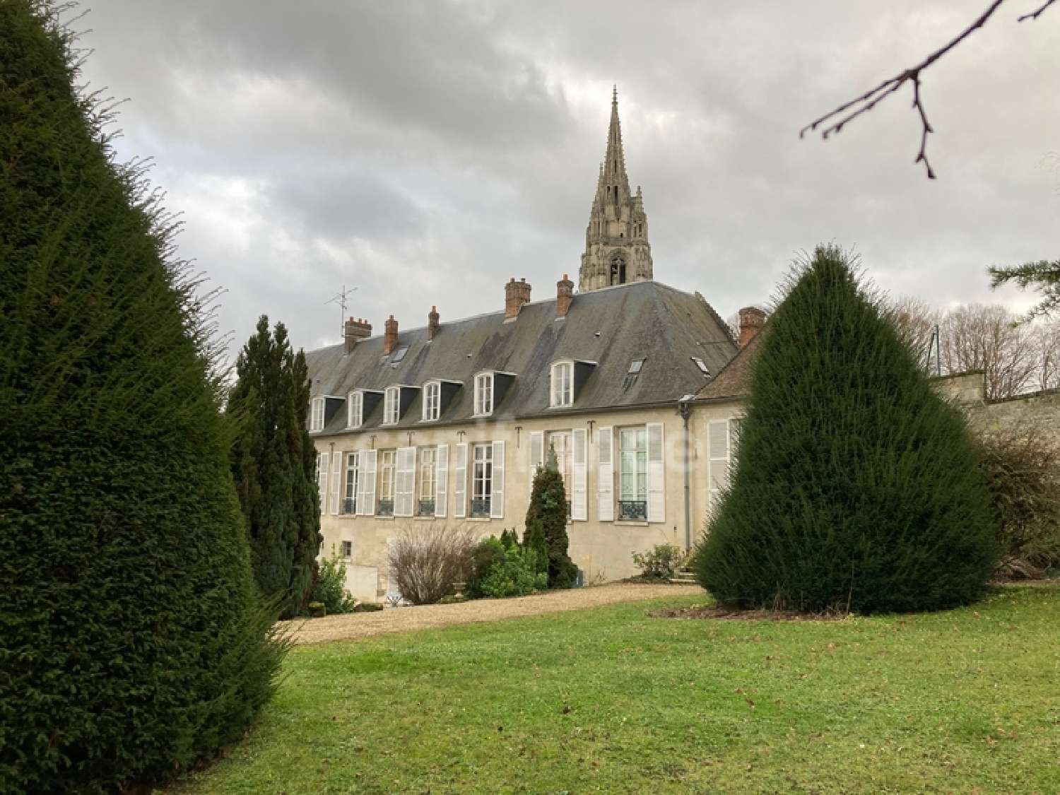 à vendre maison bourgeoise Soissons Aisne 3