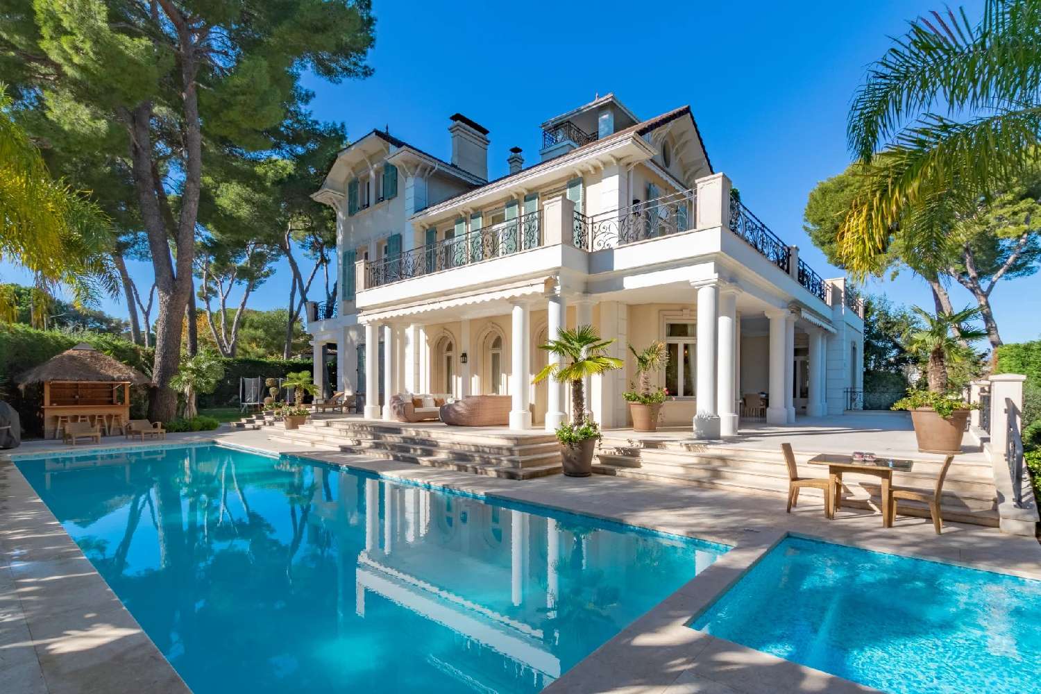  for sale villa Juan-les-Pins Alpes-Maritimes 1