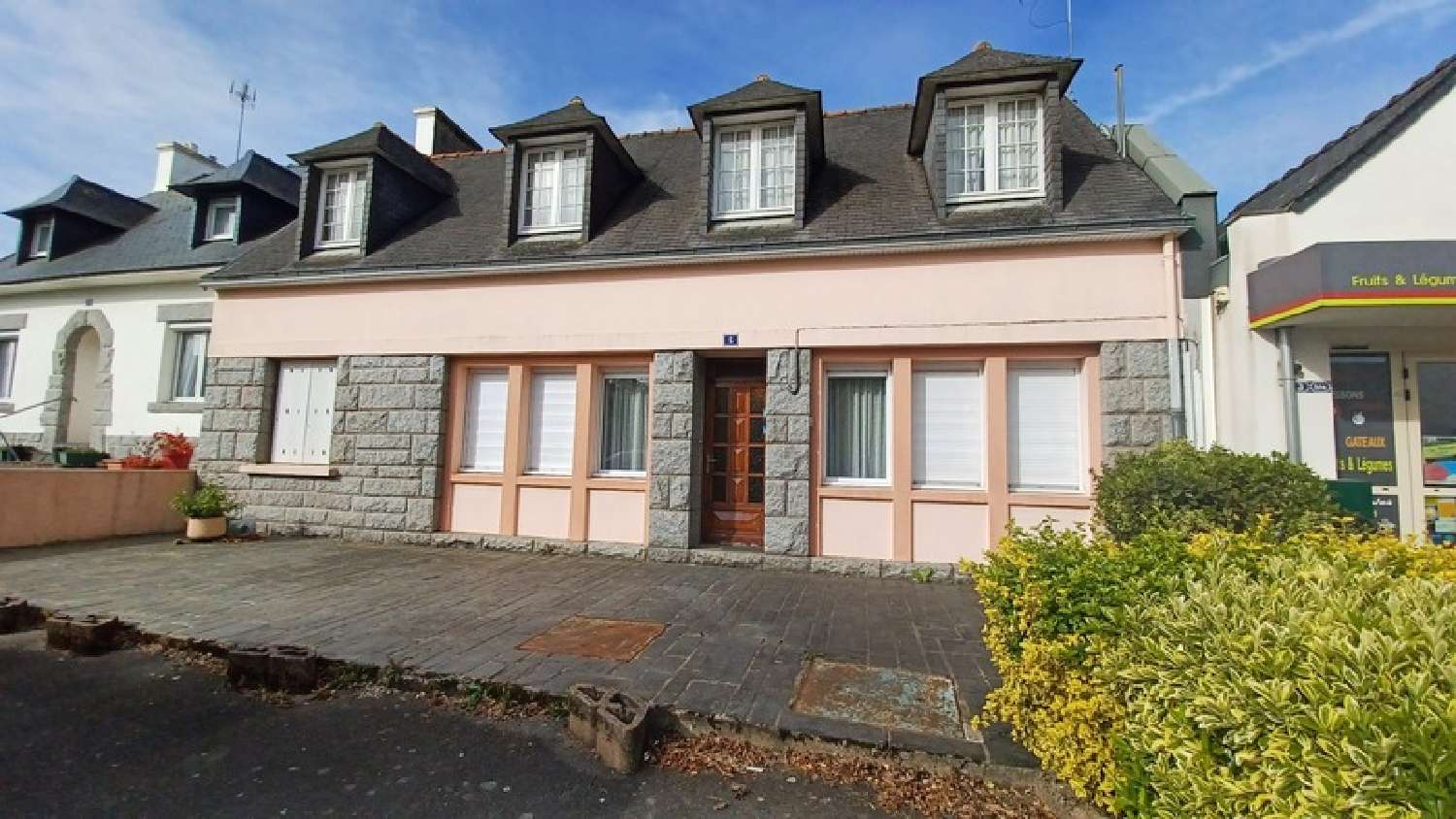  te koop huis Trégourez Finistère 1