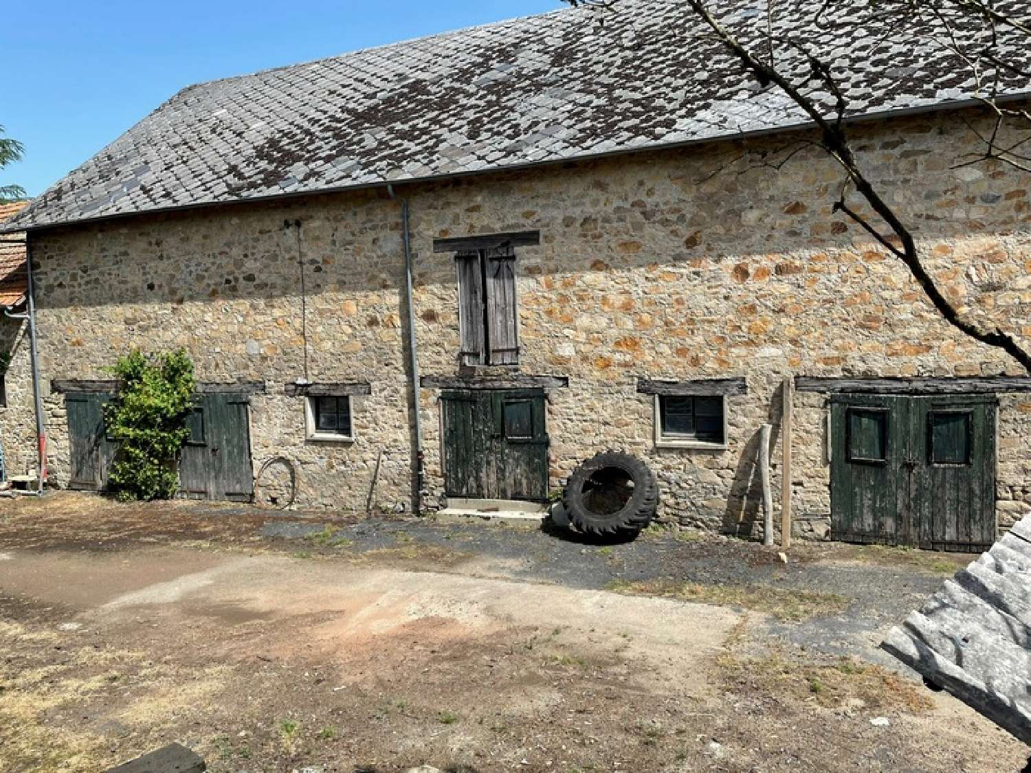  à vendre ferme Estivaux Corrèze 2