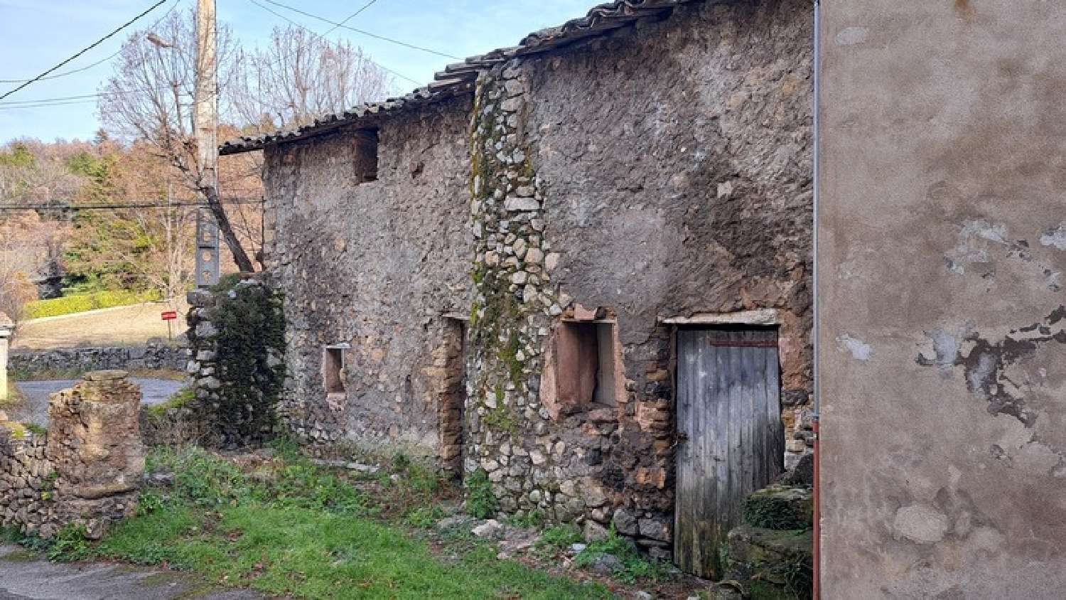  for sale barn Digne-Les-Bains Alpes-de-Haute-Provence 2