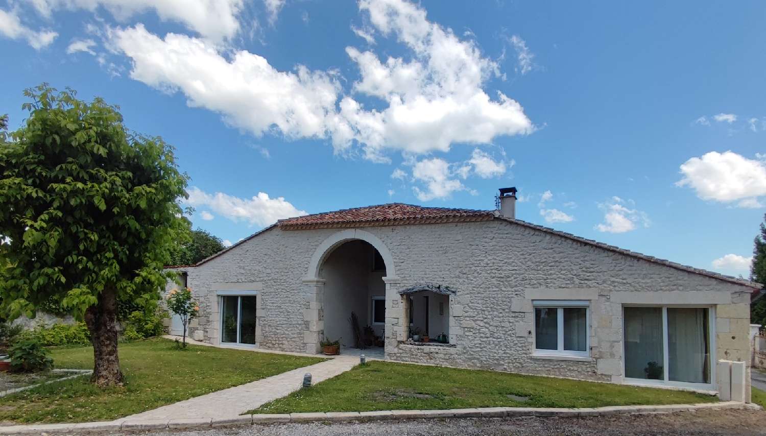  for sale house Ronsenac Charente 1