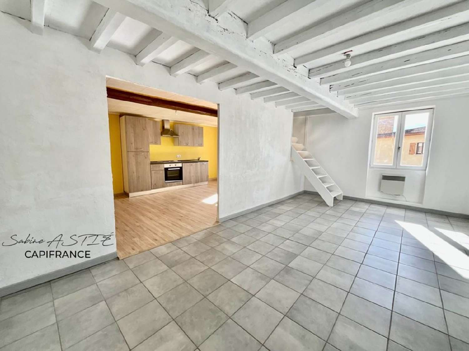  for sale apartment Saint-Vérand Rhône 1
