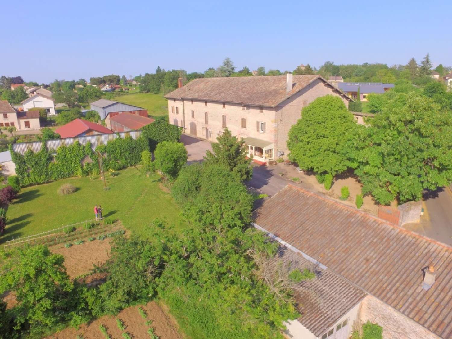  te koop boerderij Lacrost Saône-et-Loire 1