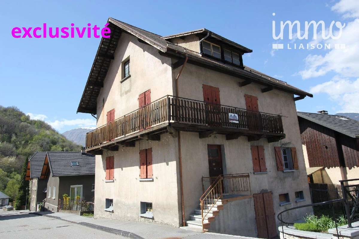  for sale villa Villargondran Savoie 1