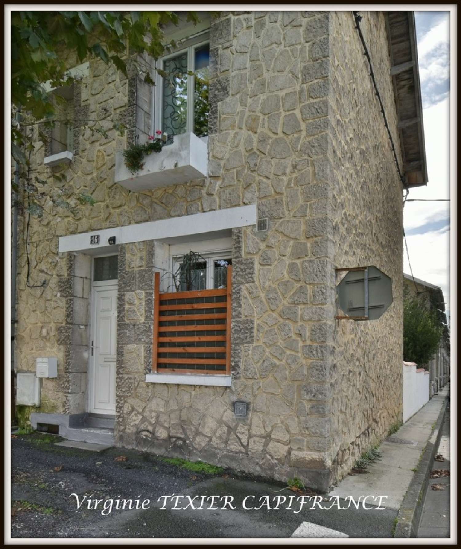  kaufen Stadthaus Saint-Jean-d'Angély Charente-Maritime 4