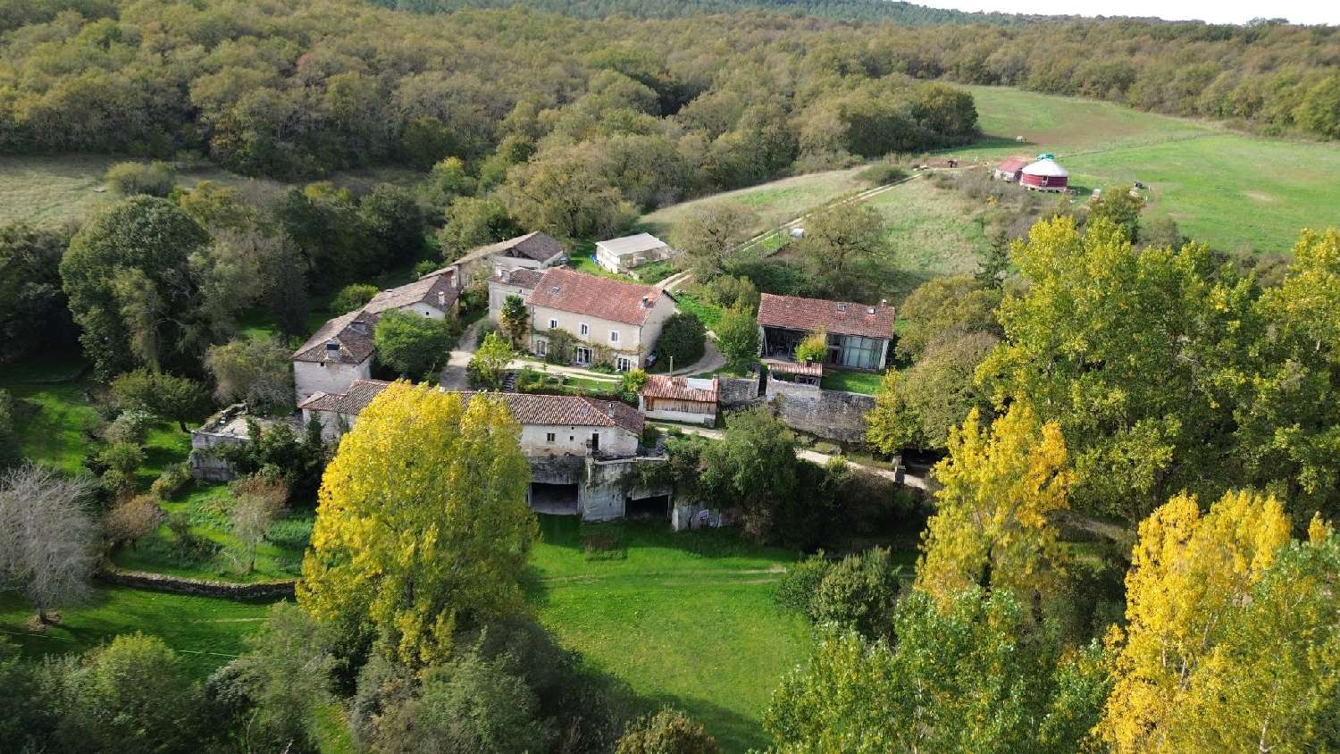 Angoulême Charente estate foto 6964090