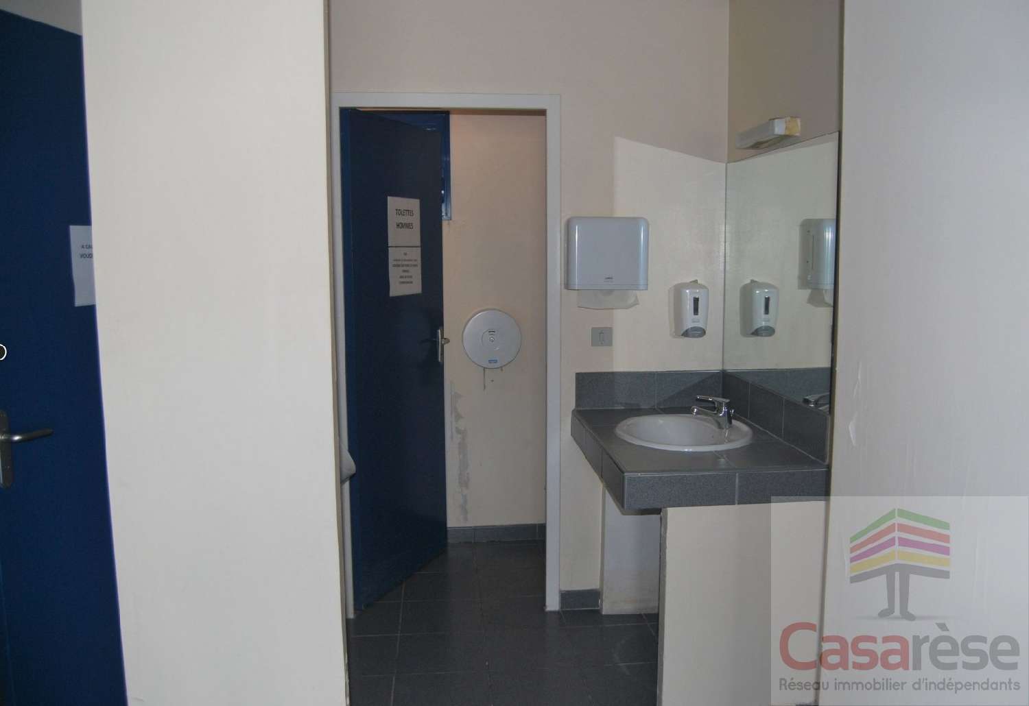  for sale office Cahors Lot 6