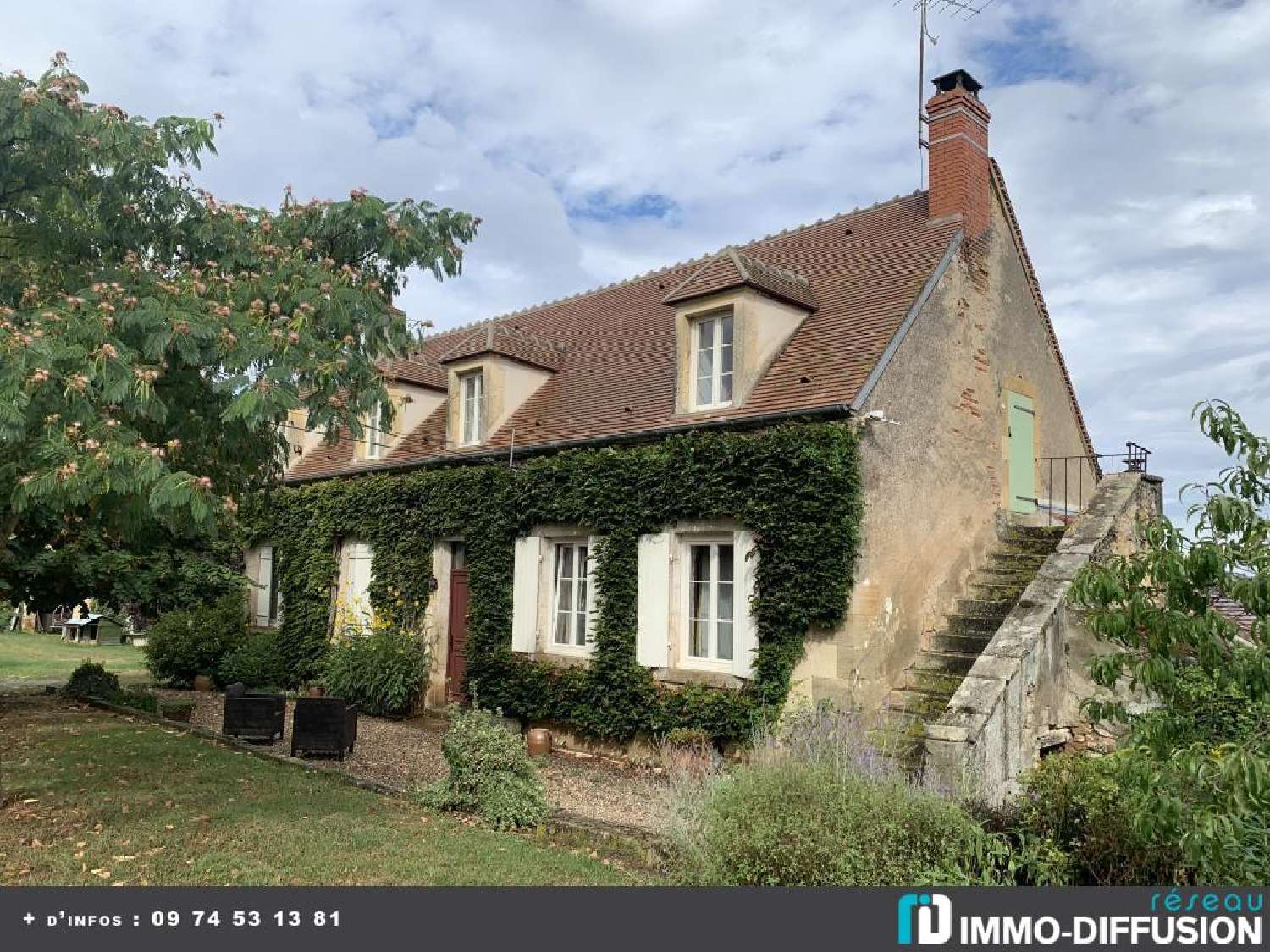 Saint-Amand-Montrond Cher maison foto 6976057