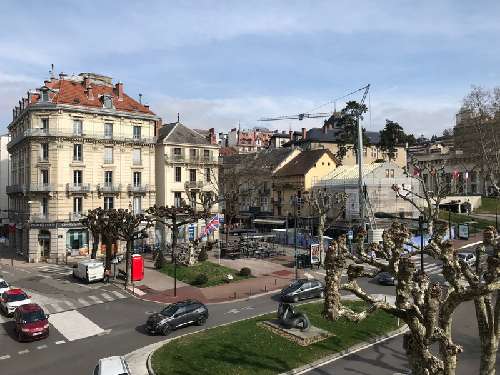 Aix-les-Bains Savoie office foto 6980635