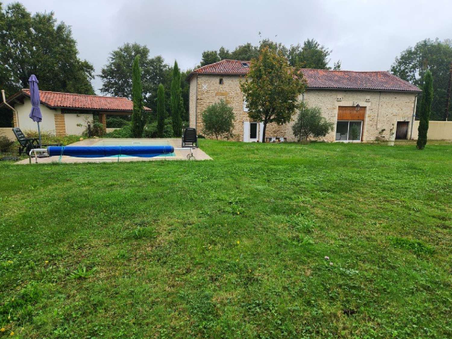  kaufen Haus Nieuil Charente 1