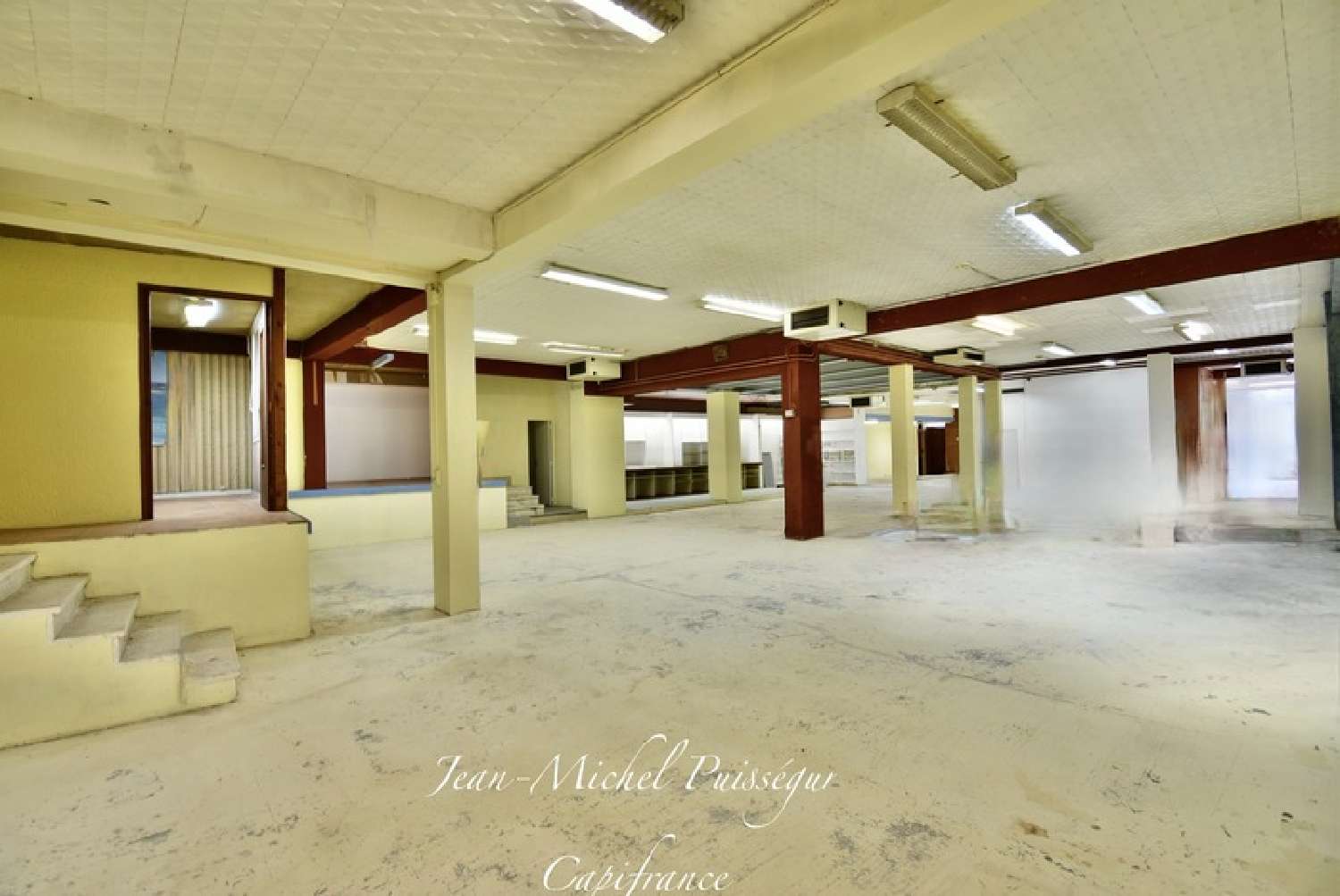  for sale office Saint-Gaudens Haute-Garonne 1