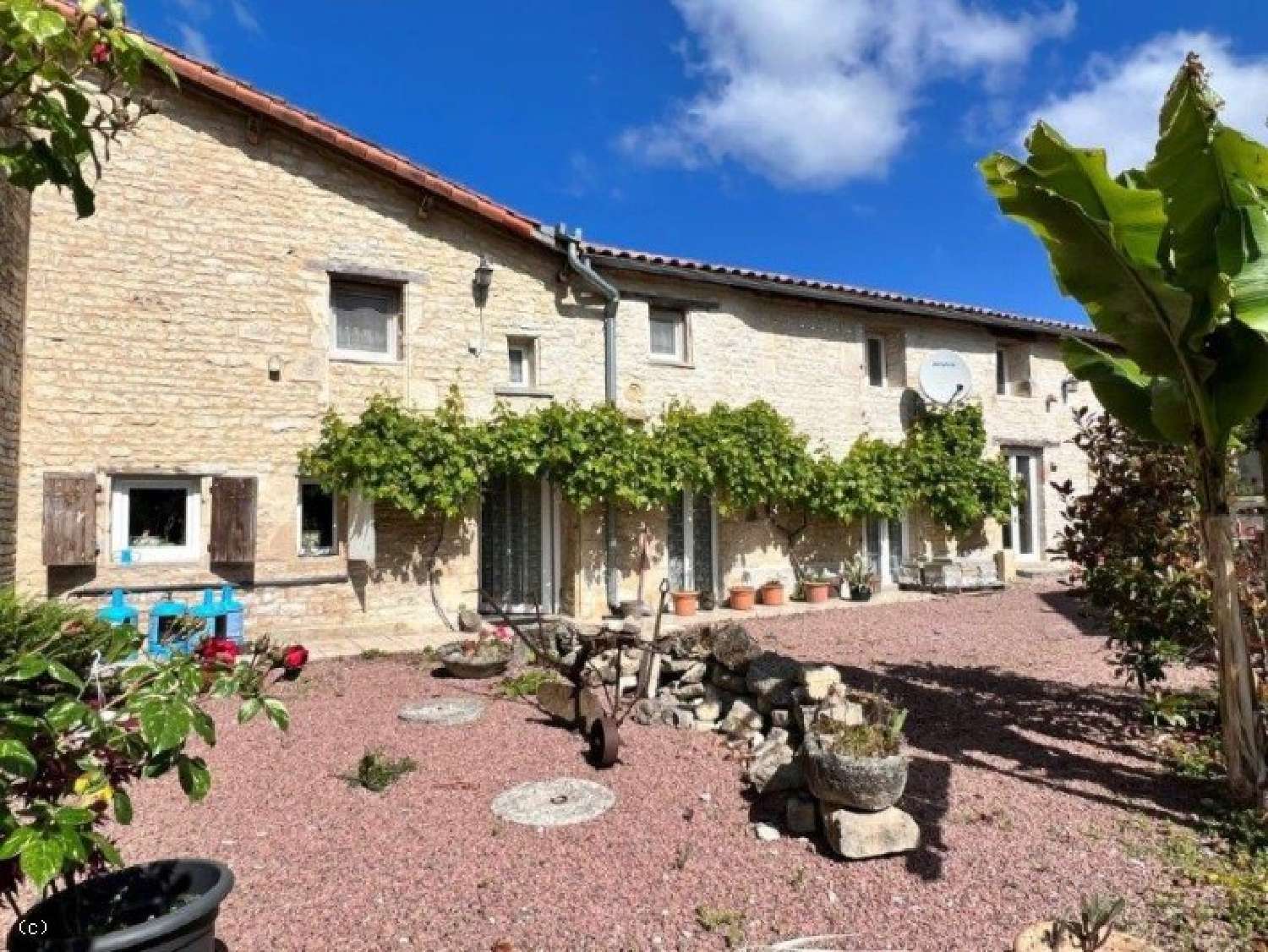  kaufen Haus Aizecq Charente 1