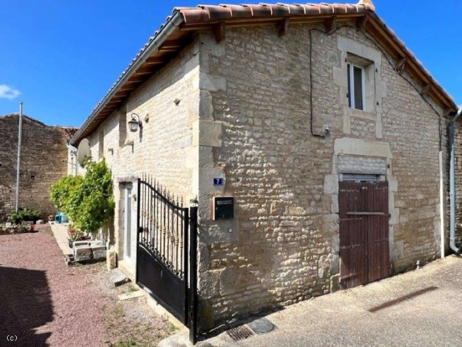  kaufen Haus Aizecq Charente 2