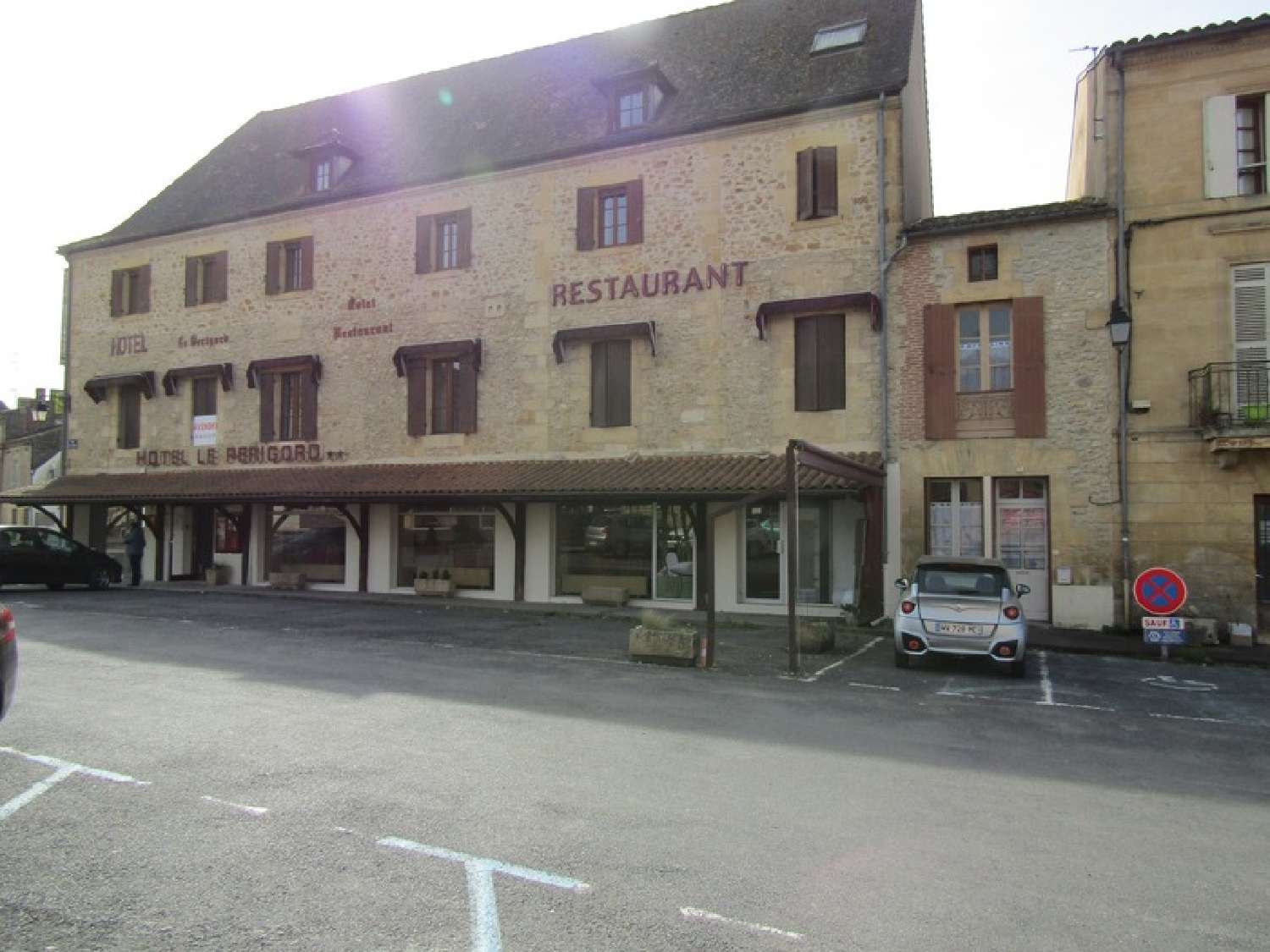  te koop restaurant Lalinde Dordogne 1