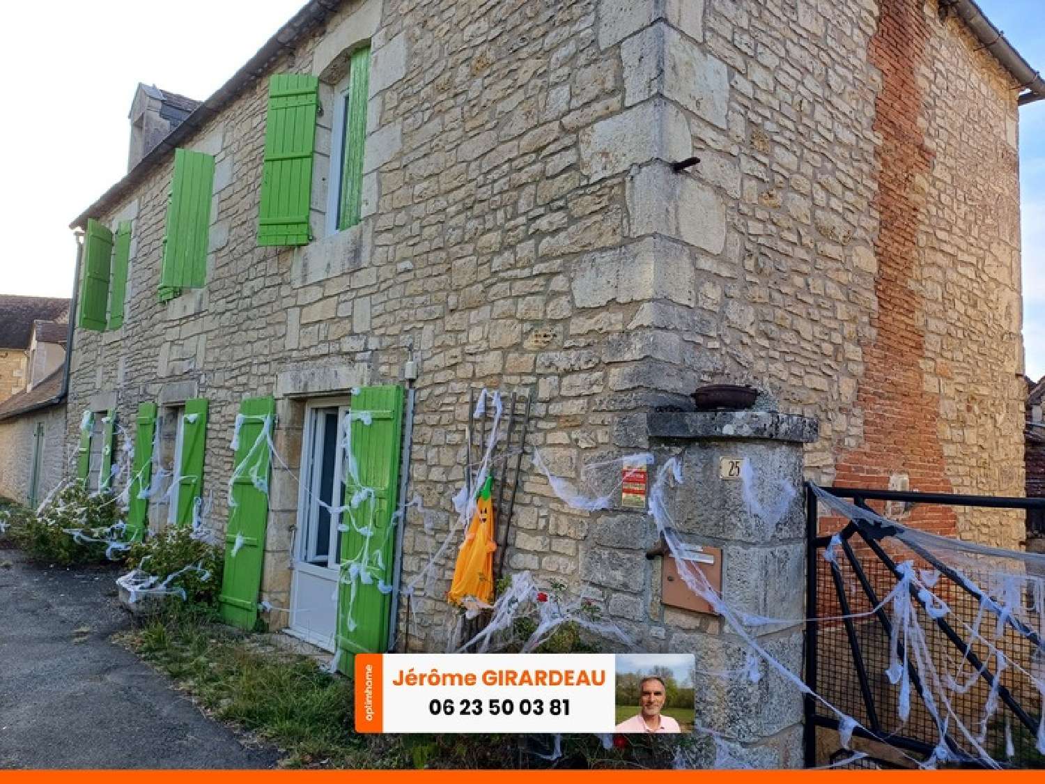  à vendre maison Ajat Dordogne 1