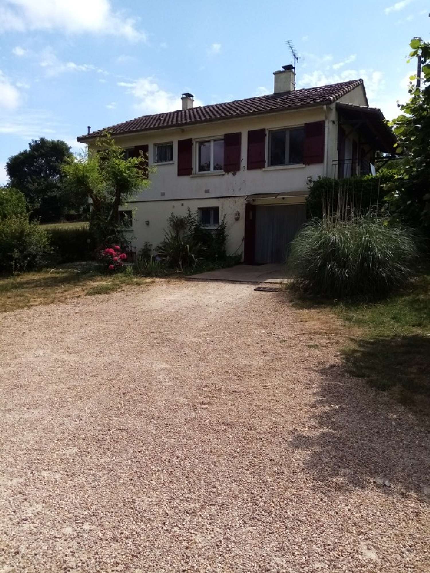  for sale house Civray Vienne 1