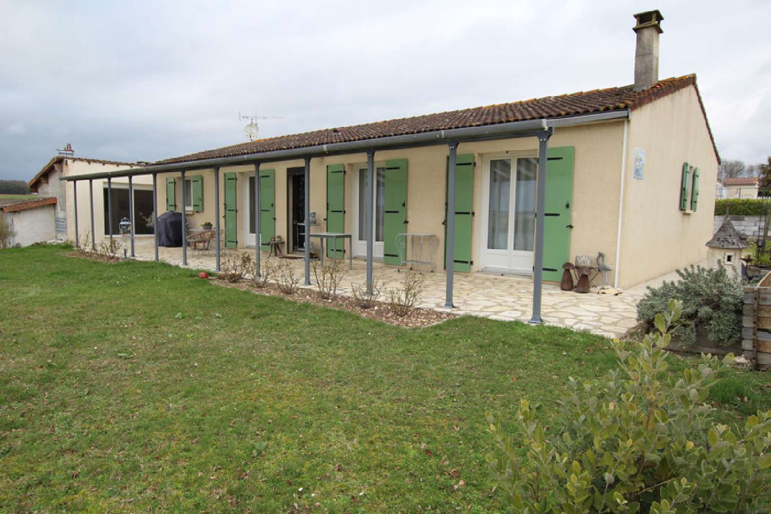 à vendre maison Mazeray Charente-Maritime 1