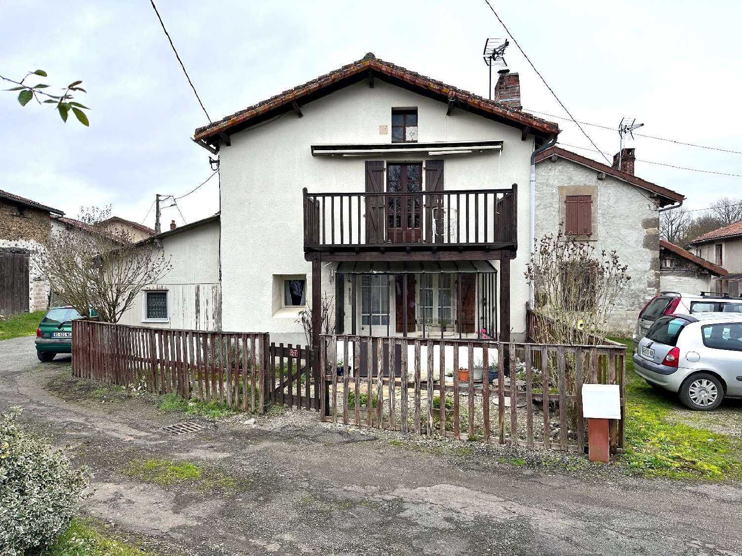  à vendre maison Étagnac Charente 1