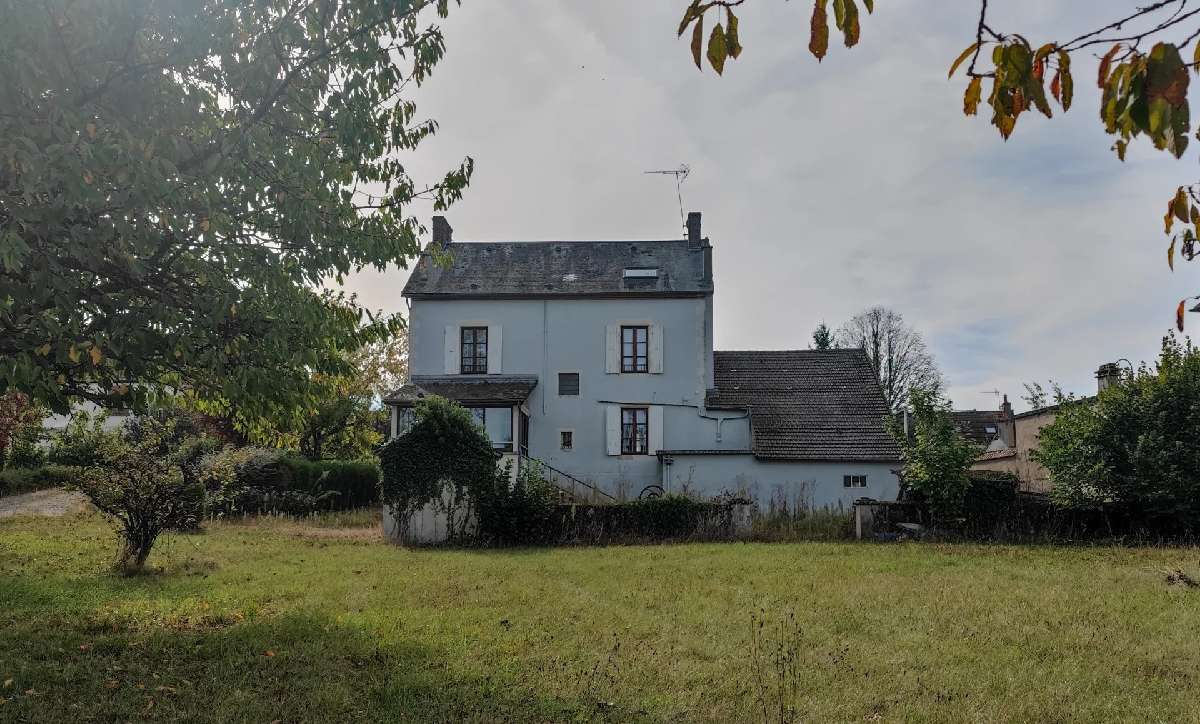  à vendre maison de village Cercy-la-Tour Nièvre 2