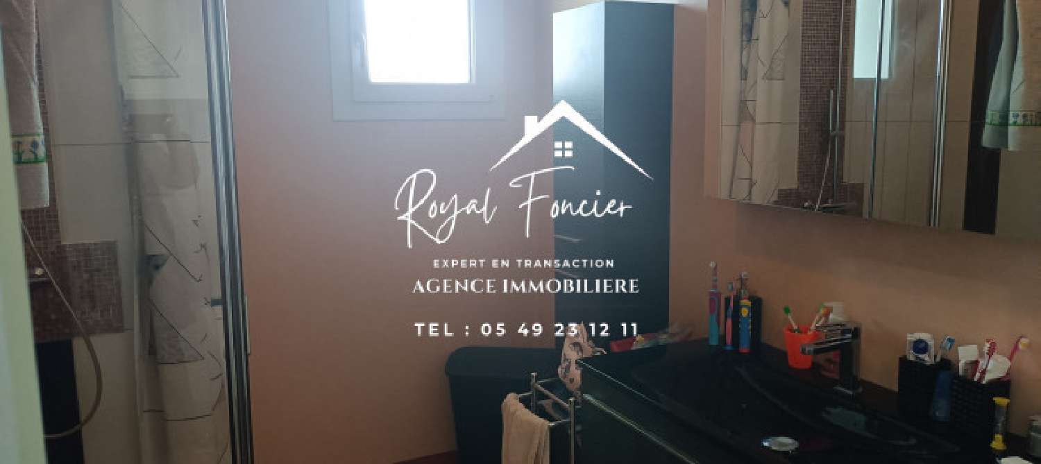  for sale house Ingrandes Vienne 5