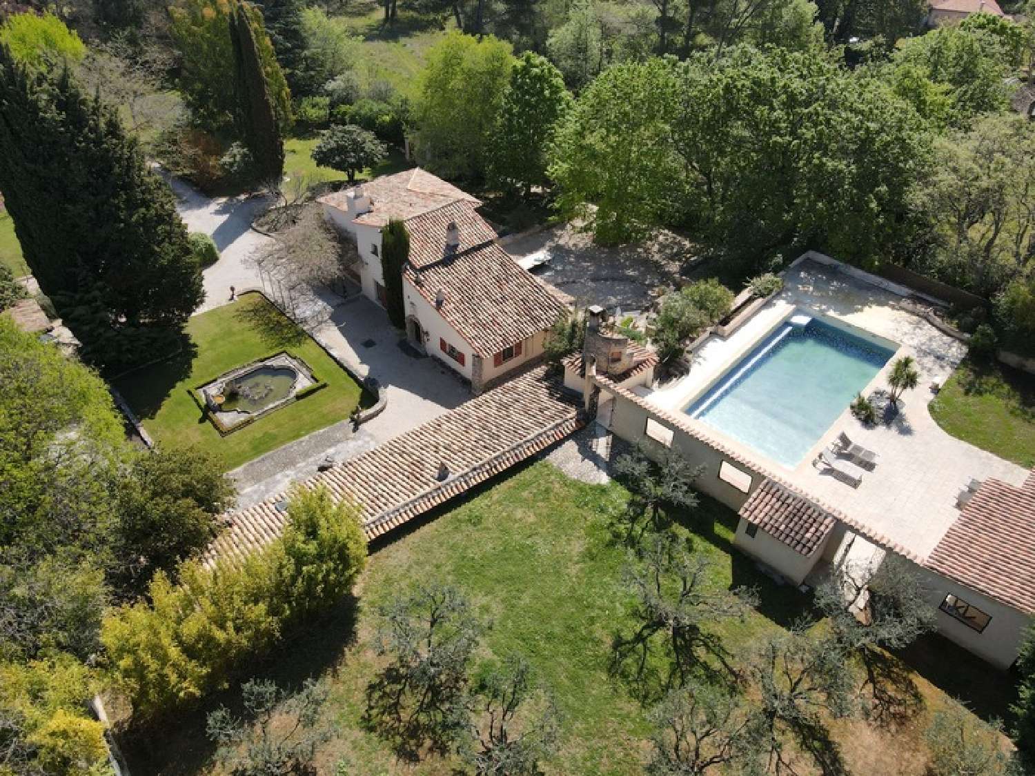  te koop huis Aix-en-Provence Bouches-du-Rhône 1