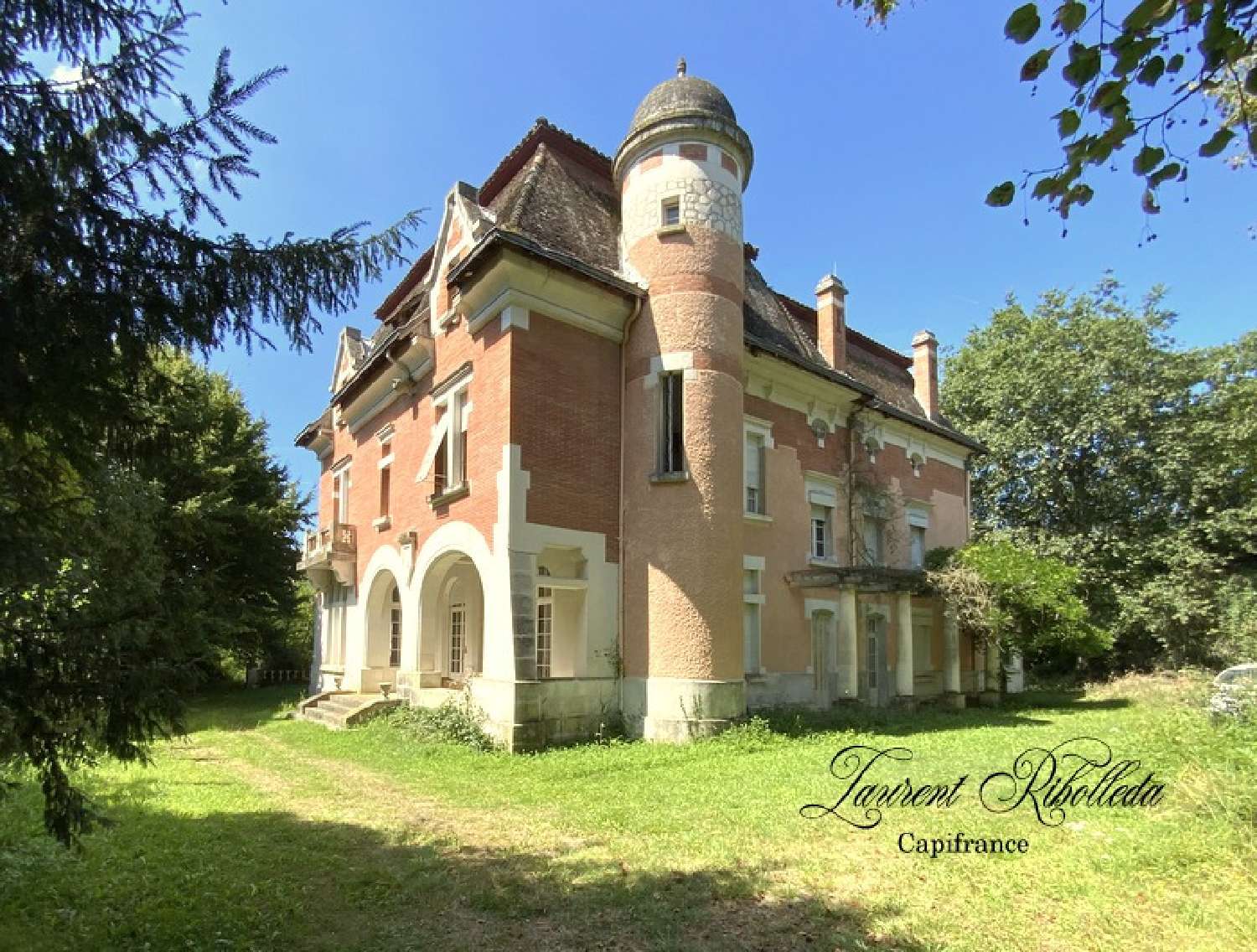  for sale castle Montauban Tarn-et-Garonne 8