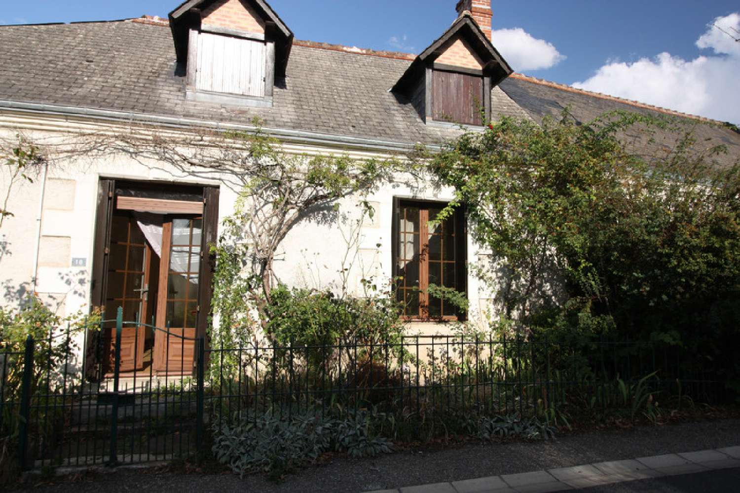  for sale village house Azay-sur-Cher Indre-et-Loire 1
