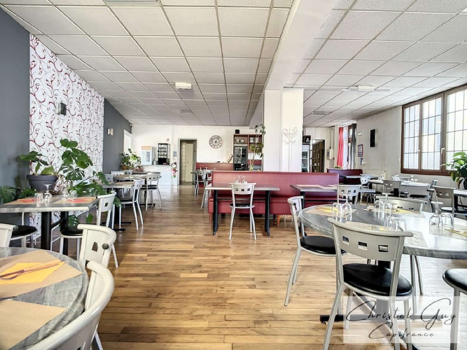 à vendre restaurant Ruillé-sur-Loir Sarthe 2
