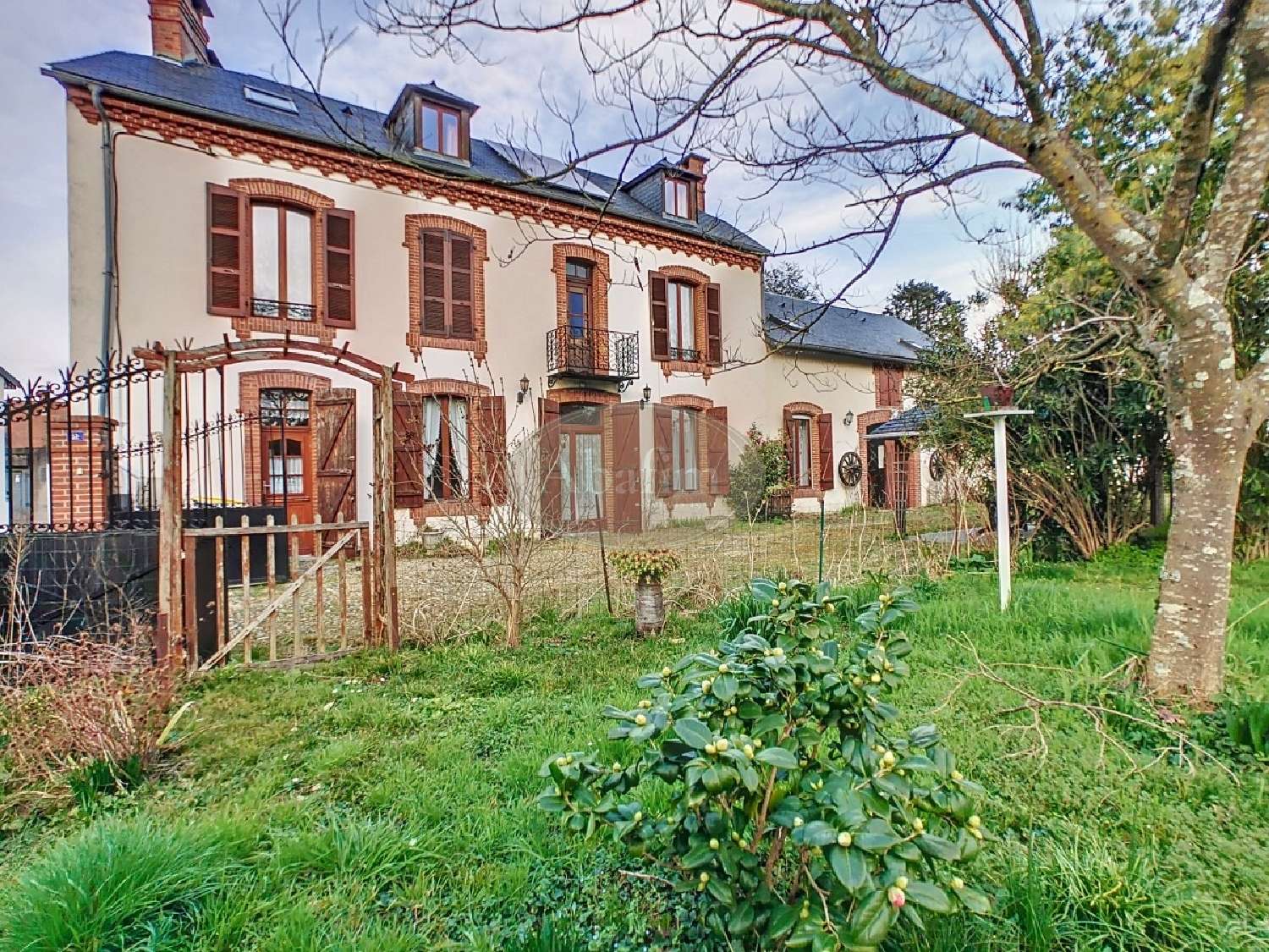  for sale house Saint-Armou Pyrénées-Atlantiques 1
