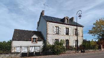 Cercy-la-Tour Nièvre dorpshuis foto