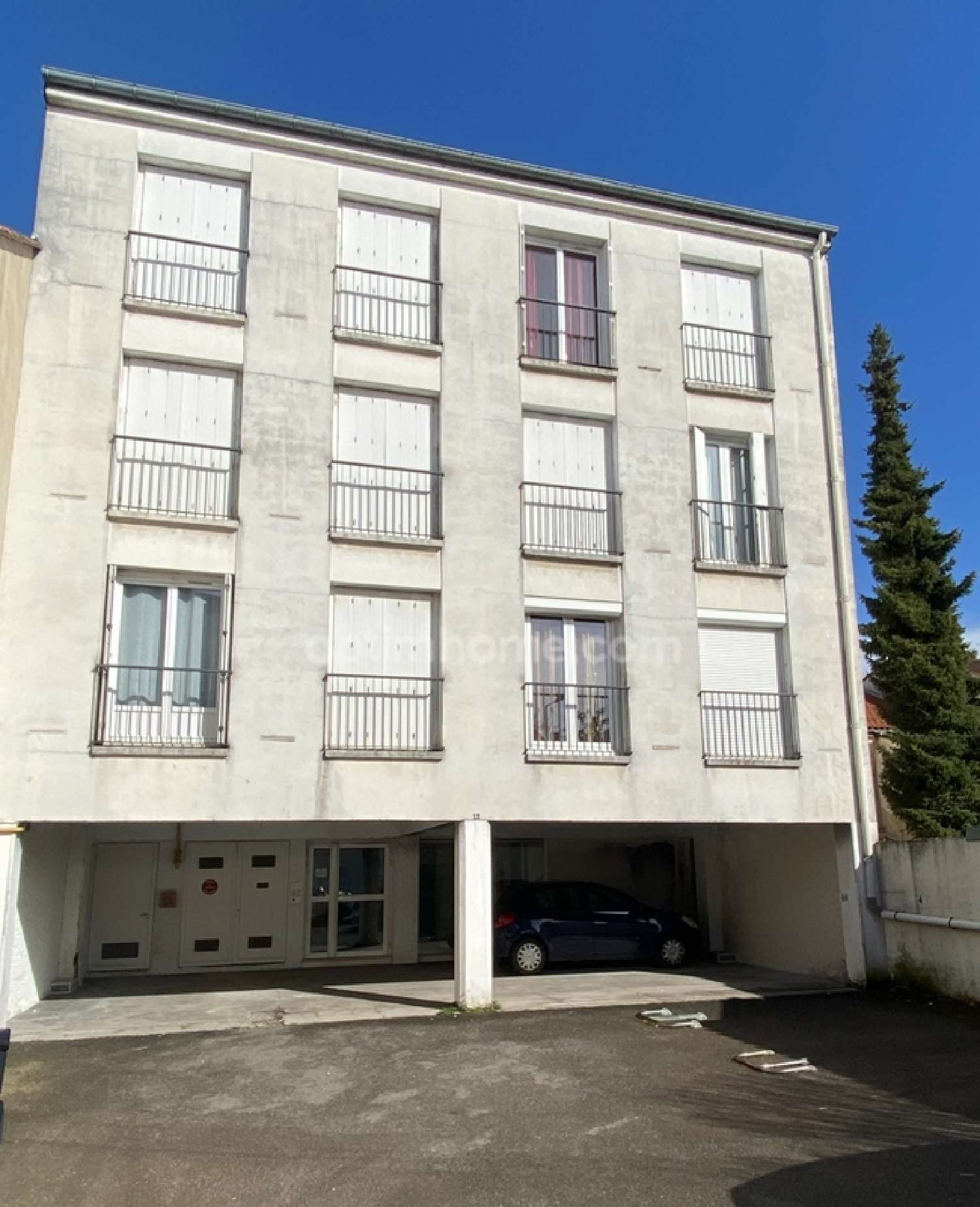 for sale apartment Angoulême Charente 1